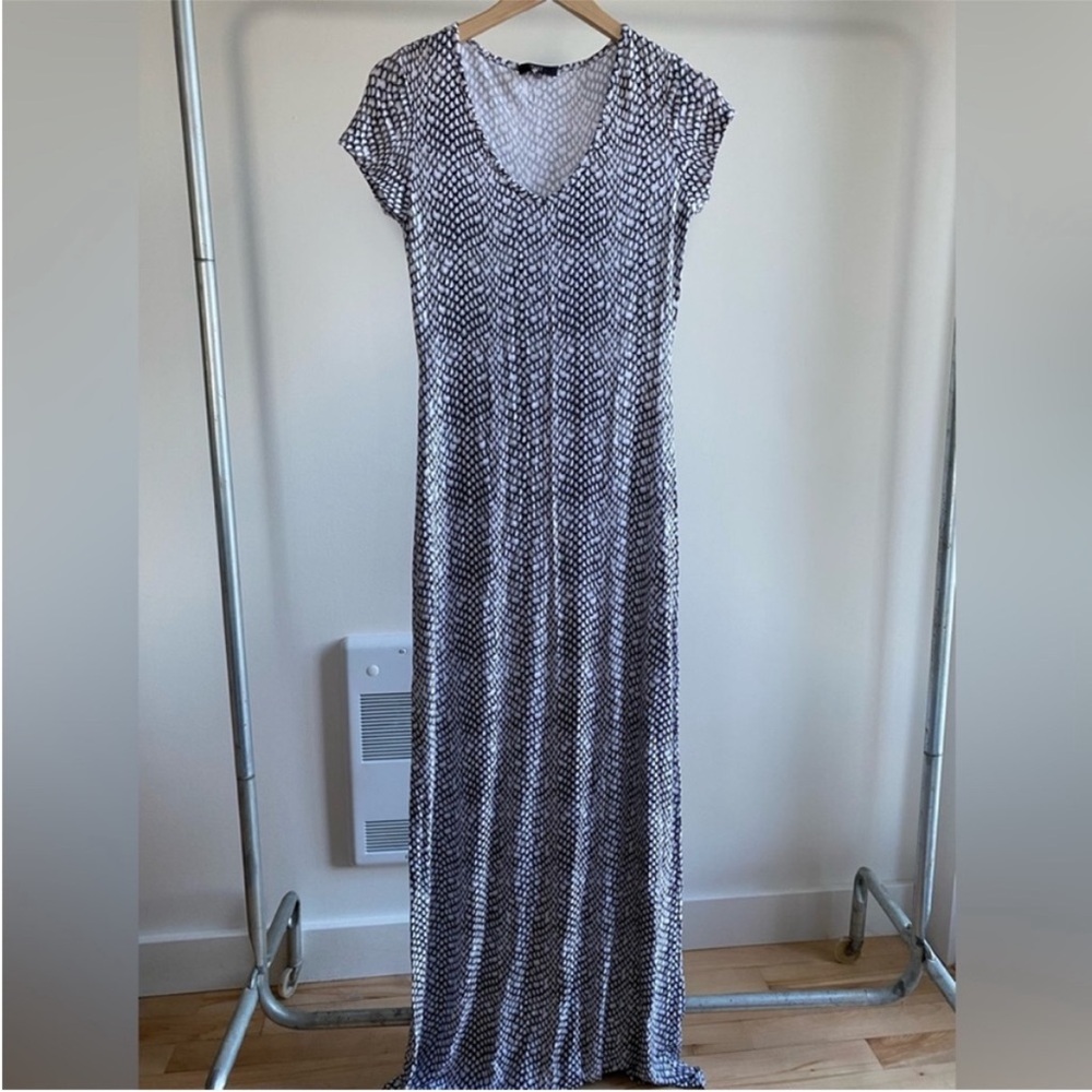 Tart V-Neck Maxi Dress M